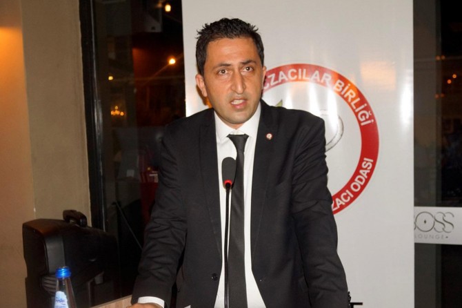 Düzensiz açılan eczacılık fakülteleri büyük sorun