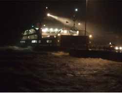 Çanakkale Boğazı Transit Gemi Geçişlere Kapatıldı