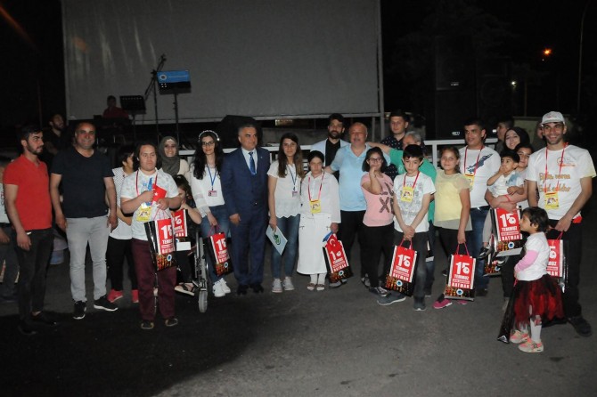 Engelleri aşmanın tek yolu sevgidir