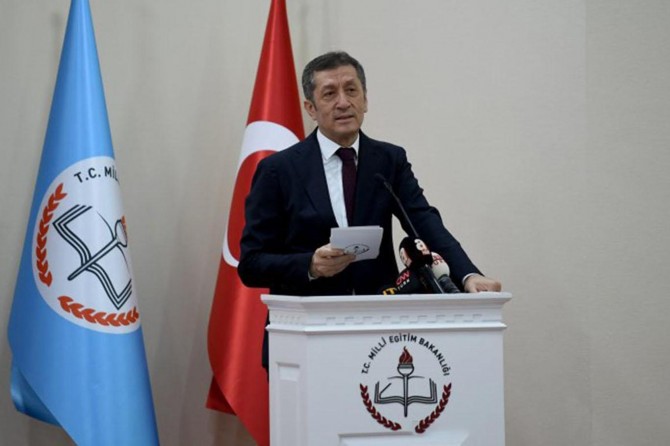 Bakan Selçuk:Hiçbir öğrencinin matematik dersi almadan bir üst sınıfa geçmesi mümkün değil