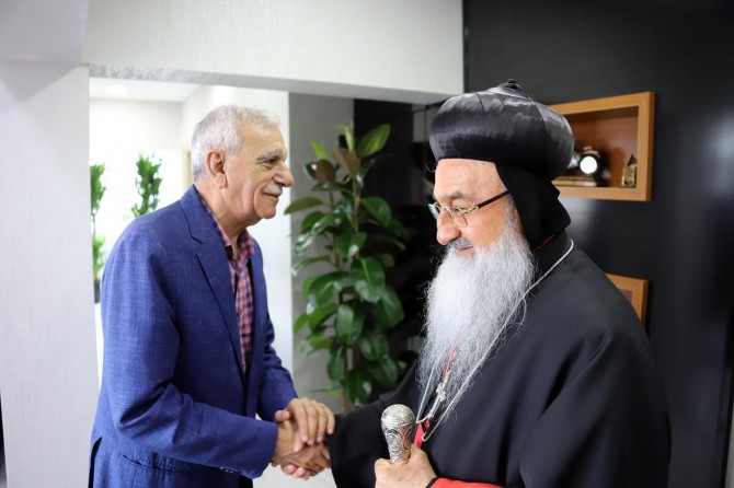 Serkeşeyê Tur Abîdîn çû ziyareta Ehmed Turk