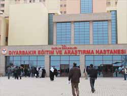 Diyarbakır Eğitim ve Araştırma Hastanesi'ndeki asansör çilesi devam ediyor video