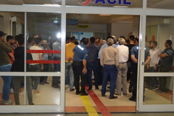 ​Siirt'te Afetevler Mahallesinde otomobilin çarptığı çocuk hayatını kaybetti