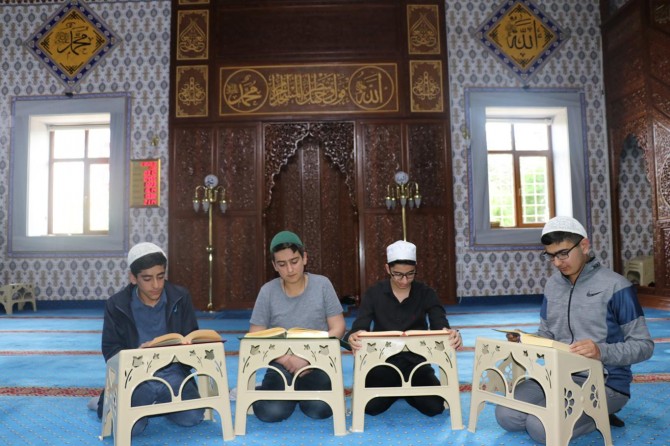 Ömrümüzü bir Ramazan ayı gibi geçirmemiz lazım