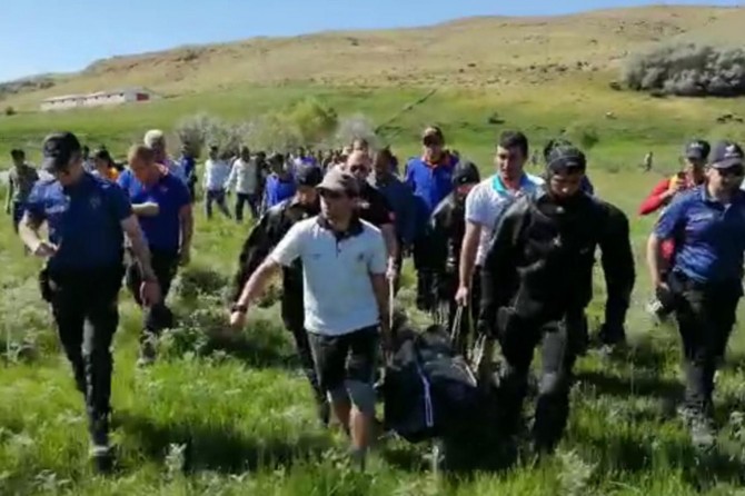 Gürpınar'da balık tutmaya giden gencin cesedi bulundu