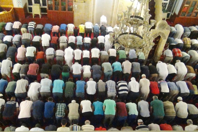 Bu gece 38 bin 690 cami sabaha kadar açık olacak