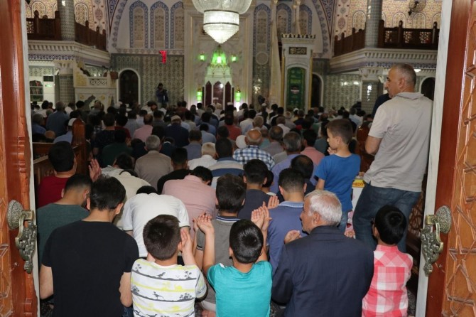 Ji bo ummeta Îslamê dia hatin kirin