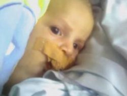 Filistin'de Cihaza Bağlı Bebek Elektrik Kesintisinden Dolayı Hayatını Kaybetti