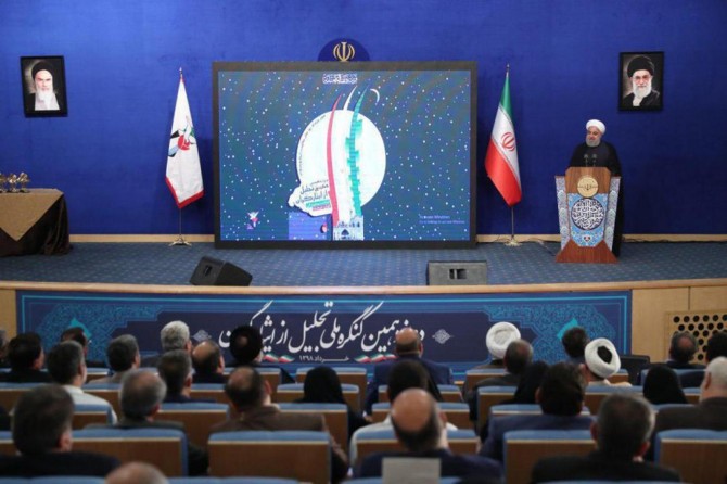 Rûhanî: Heta ku Washington venegere şert û mercên asayî dê pê re gotûbêj neyê kirin