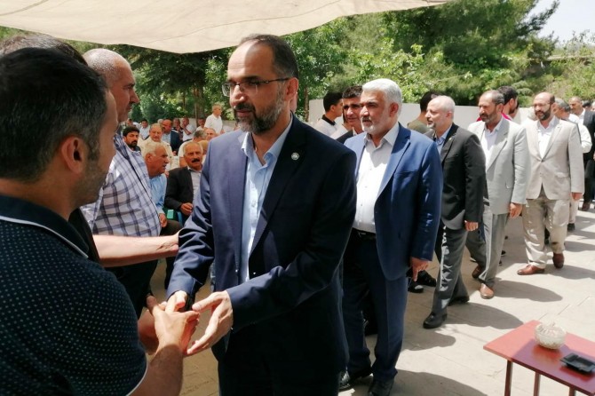 HÜDA PAR Genel Başkanı Sağlam’dan Halilan Aşireti'ne taziye ziyareti