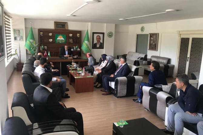 HÜDA PAR ve siyasi partiler arasında bayramlaşma ziyaretleri