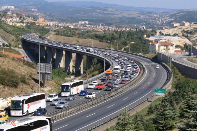 Tatilciler dönüş yolunda