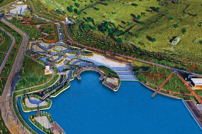 ​Gaziantep'te vatandaşlar parklara akın etti