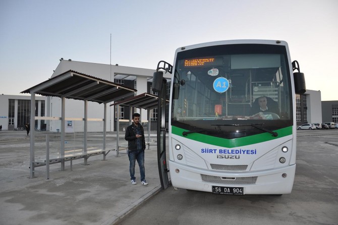 Üniversite adaylarına ulaşım ücretsiz olacak
