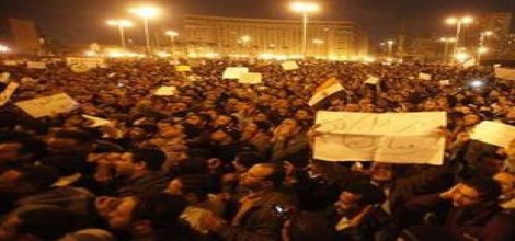 Mısır: Göstericiler Mursi'nin sarayına yürüdü