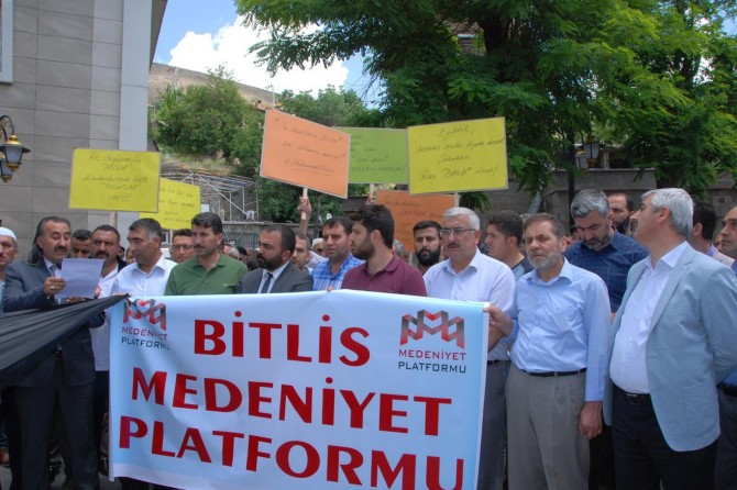 ​Cunta, Mursi'yi yavaş bir süreçle öldürdü