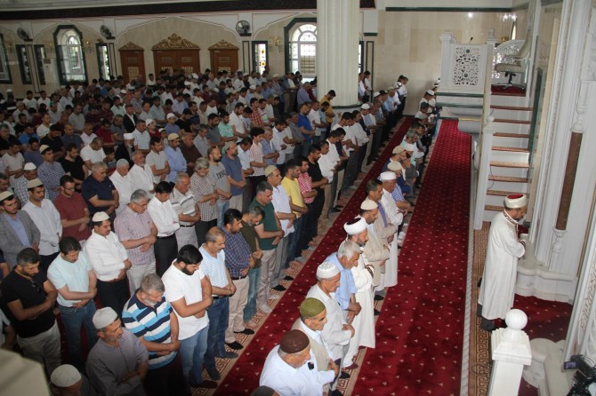 Muhammed Mursi ümmetin mazlum şehididir