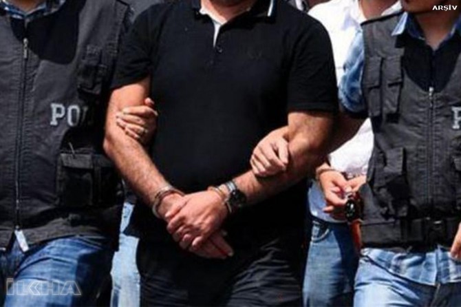İzmir merkezli 4 ilde FETÖ operasyonu