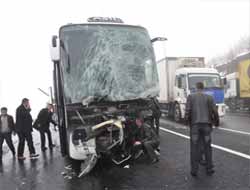 Bingöl-Elazığ Yolunda Zincirleme Kaza: 17 Yaralı