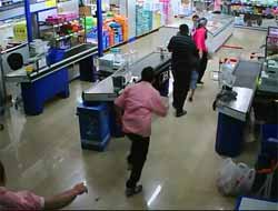 Süpermarkette Can Pazarı