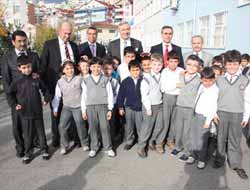 Bursa Gemlik Cumhuriyet İlköğretim Okulu Yeniden Yapılacak