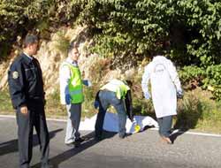 Mersin Anamur'da Yol Kanarında Asker Cesedi Bulundu