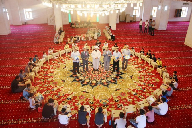 Mizgeft bi zarokan şên bûn