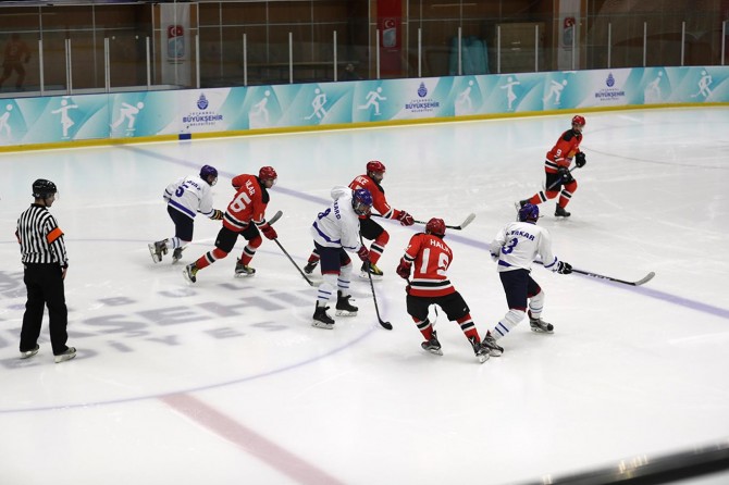 İstanbul Kıtalararası Buz Hokeyi Kupası'na ev sahipliği yapacak