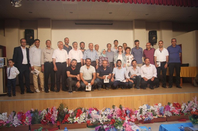 Bingöl'de kitabın gelirleri yetim ve öksüz öğrencilere bağışlandı