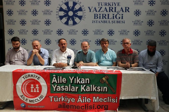 BM'nin skandal kadın raporuna tepki