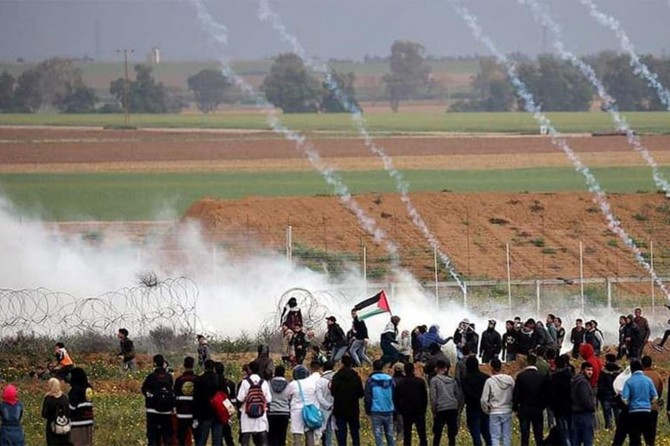 Occupying forces injure 50 Palestinians in Gaza marches