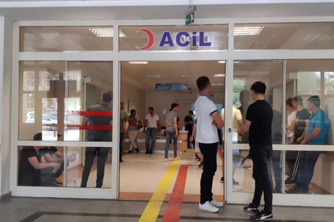 Siirt'te motosiklet bariyere çarptı: 1 ağır yaralı