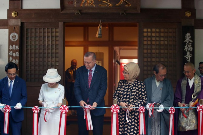 Cumhurbaşkanı Erdoğan, Kyoto'da Ara Güler Fotoğraf Sergisi'ni açtı