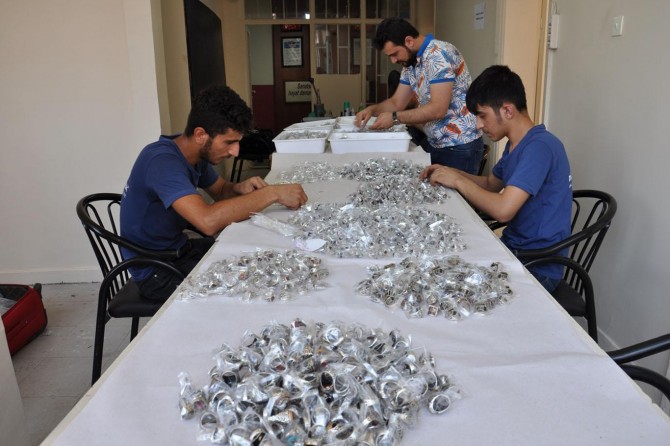 Batman'da gümüşü sanata dönüştürüyor