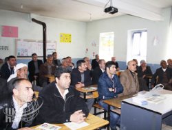 Çiftçilere Modern Sulama Semineri Verildi