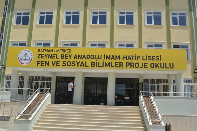 Her geçen gün başarıları artan İHL’ler öğrenci tercihlerini bekliyor