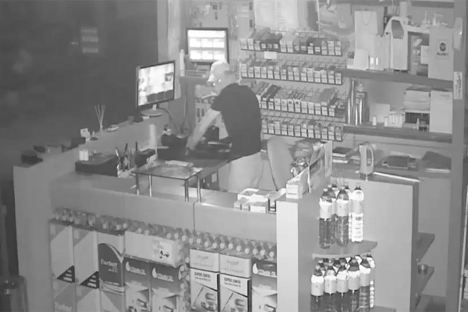 ​Gaziantep Şahinbey'de marketten hırsızlık yapan şüpheli yakalandı