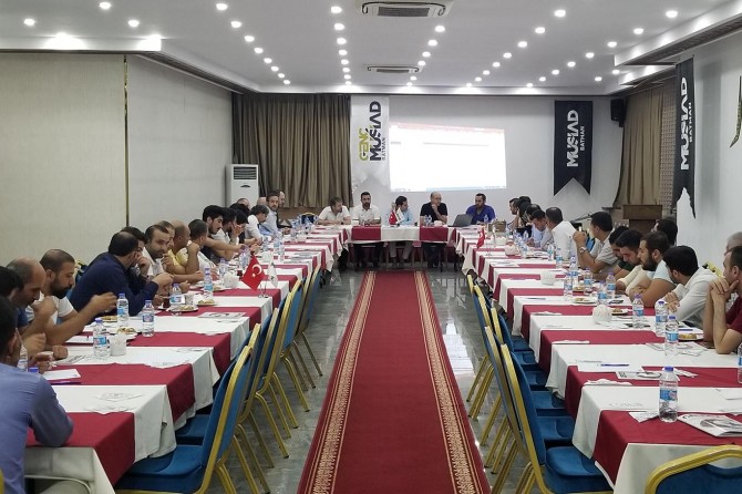 MÜSİAD Batman Şubesinden iş hukuku eğitimi