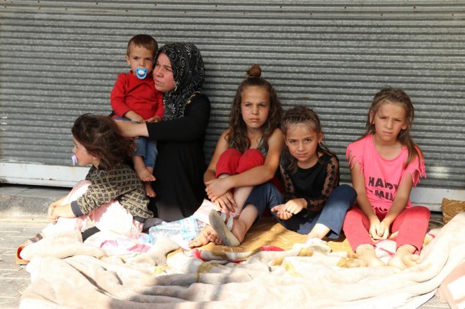 Gaziantep'te ev kirasını ödeyemeyince sokağa atıldı