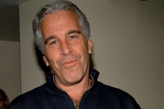 Trump'ın milyarder arkadaşı "insan kaçakçılığından" tutuklandı