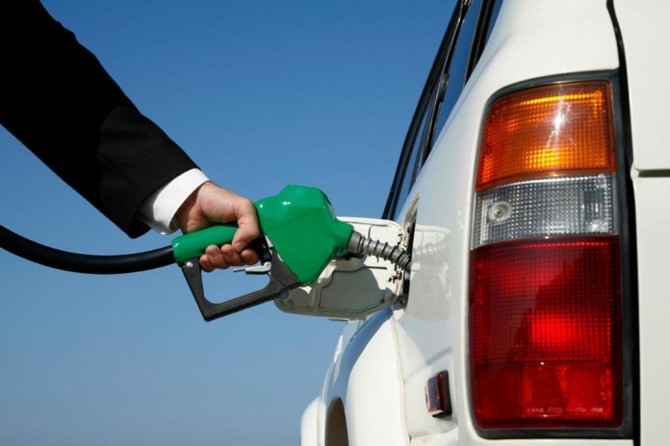 Motorin de 15 kuruş indirim bekleniyor