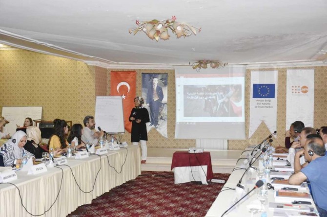 Mardin’de sağlık çalışanlarına üreme sağlığı eğitimi