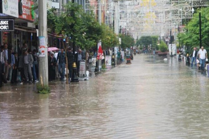Serin ve yağışlı hava geliyor