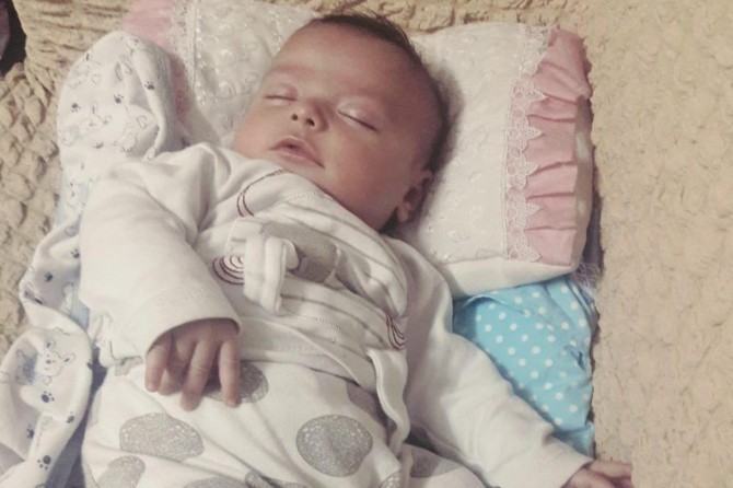 Nefes borusuna mama kaçan bebek hayatını kaybetti