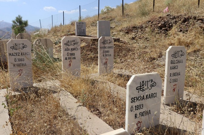 ​PKK'nin katlettiği anne ve çocuklarının acısı tazeliğini koruyor