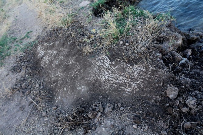 Adıyaman'ın Dişbudak köyünde 6. yüzyıla ait mozaikler gün yüzüne çıktı