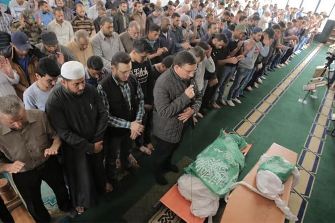 Occupying zionists martyred 16 Palestinian children in first half of year