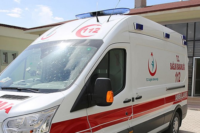 Şemdinli'de patlama: Ölü ve yaralılar var