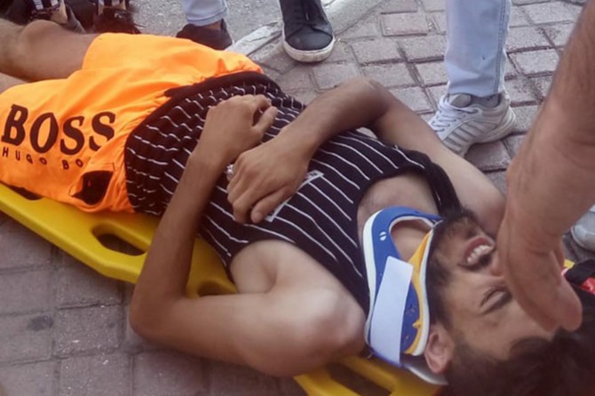 ​Antalya’da araç motosiklete çarptı: 1 yaralı