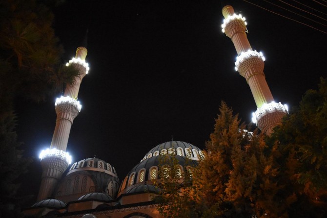 Ezan vahdet ve kurtuluşa çağrıdır